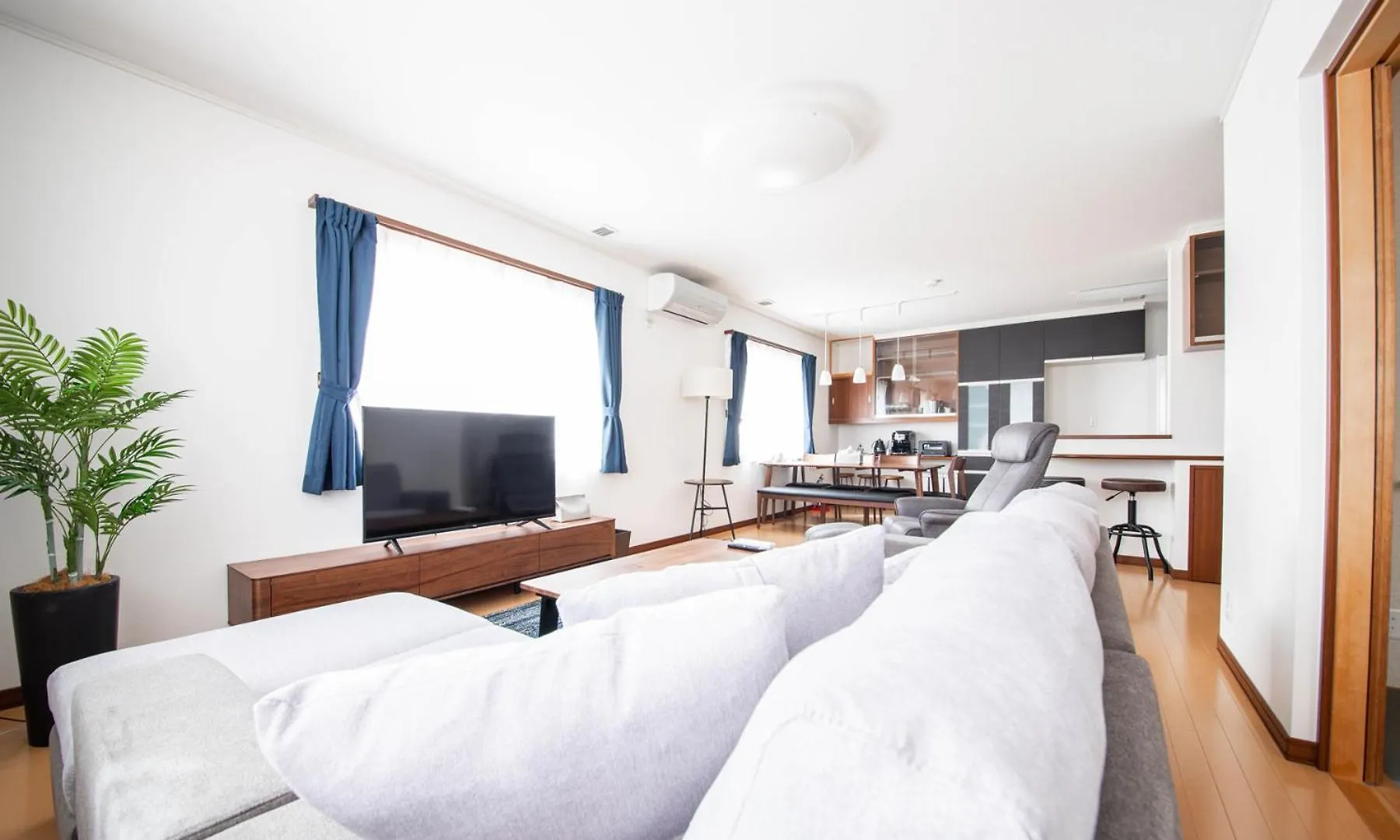 Holiday home The Villa Furano【Wide Horizon】